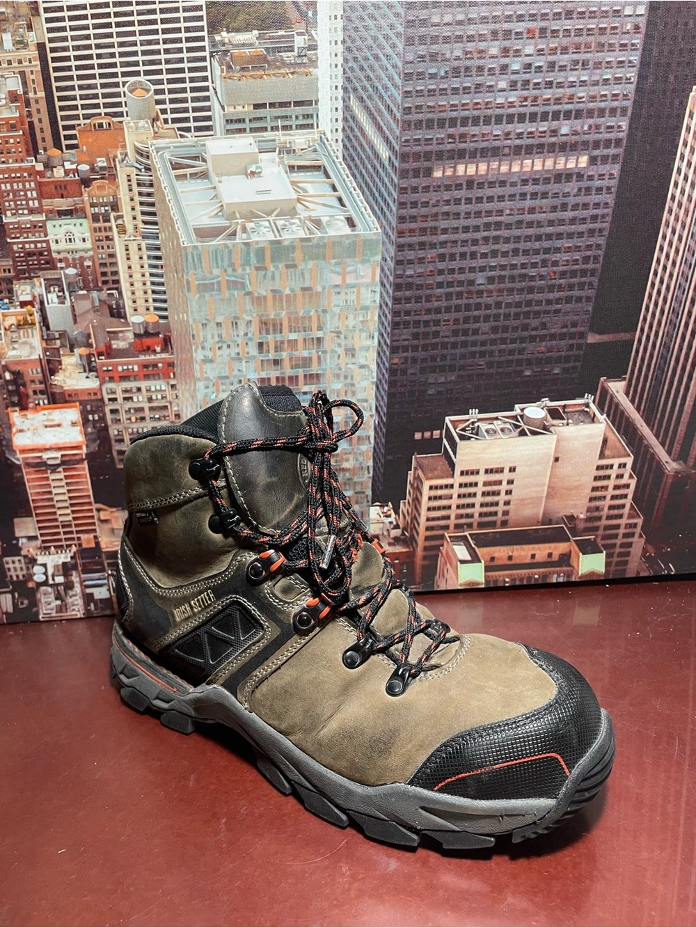 Irish Setter 83628 Mens 9.5 D Waterproof  Steel Toe Work Boots Brown